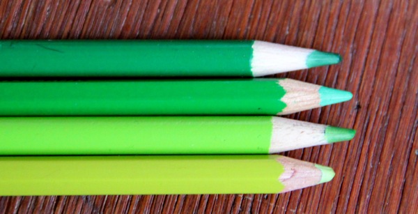 crayons rainbow